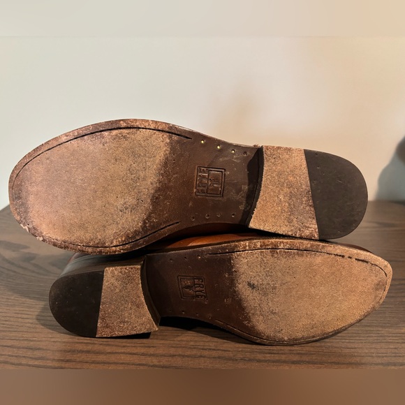 FRYE Women's Melissa Button knee-High Boot - Picture 4 of 5